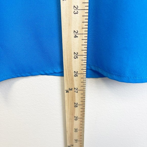 🚨SOLD🚨 J. CREW Blue Half Button Chiffon Tank Top Women's Size 10 - Picture 8 of 8